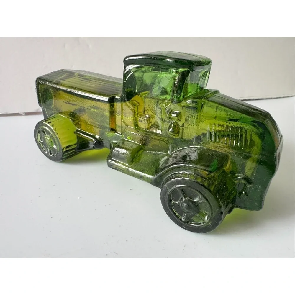 Vintage Rare AVON Oland After Shave Bottle Decanter BIG MAC Truck (FULL) 6 fl oz